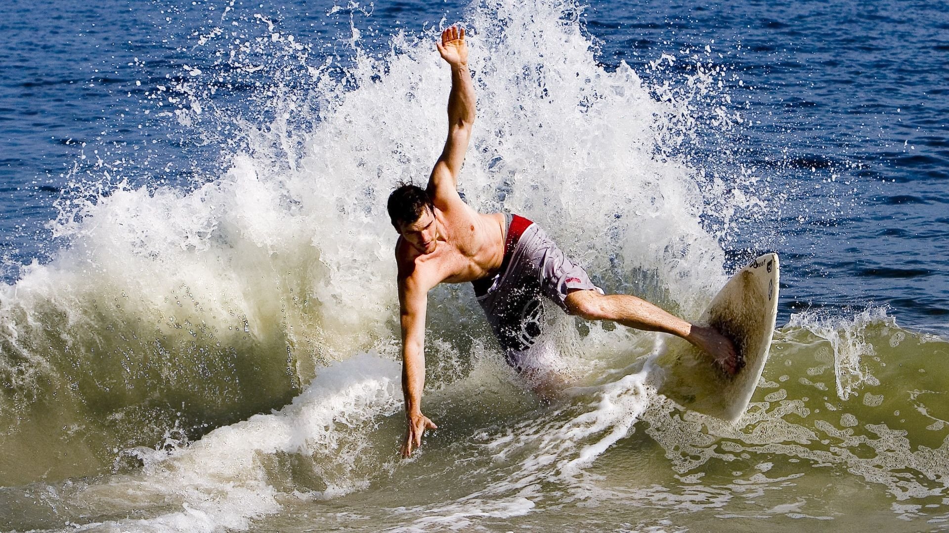 西甲瞬间技术:连续突破让人叹为观止,西甲技术流